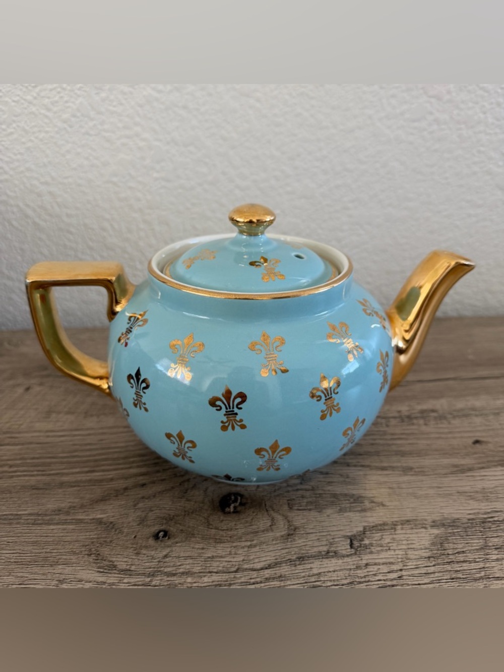 Vintage HALL China Teapot Blue Gold Fleur De Lis Boston Shape 6 Cups Collectible